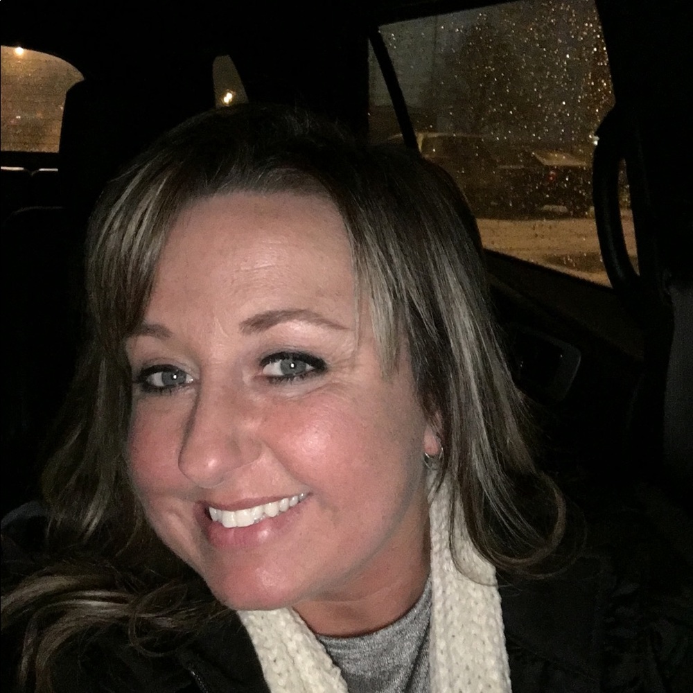Meet your Posher, Melissa